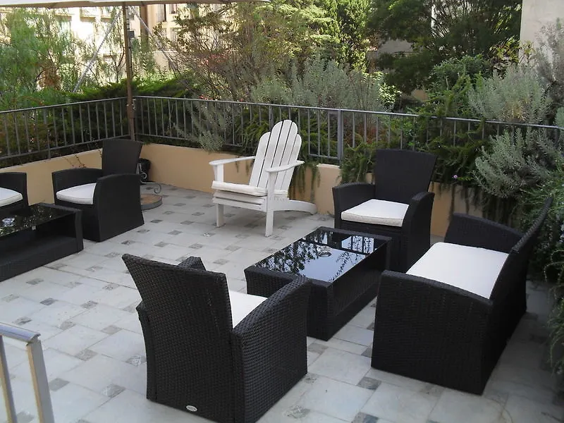 Hotel Les Cigales Niza