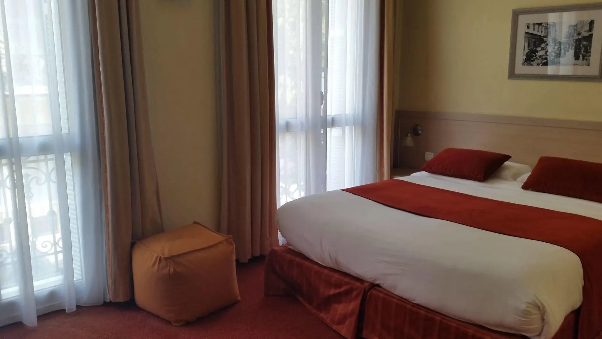Hotel Les Cigales Niza