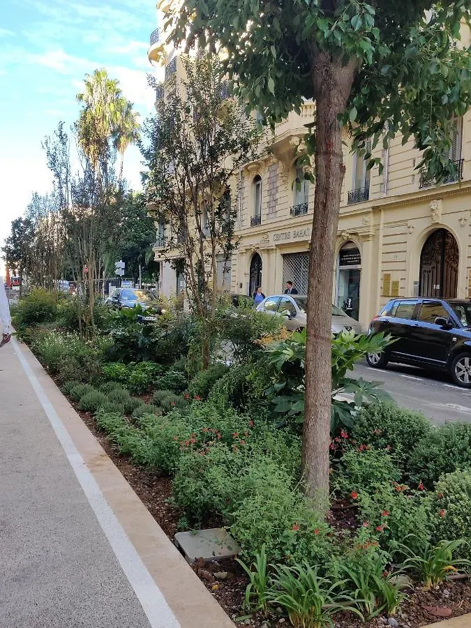Hotel Les Cigales Niza