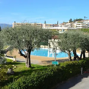 5 Personnes Avec Piscine Sur La Corniche Fleurie à Appartement