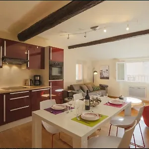 Renting - Colonna - Place In Old Town Appartement