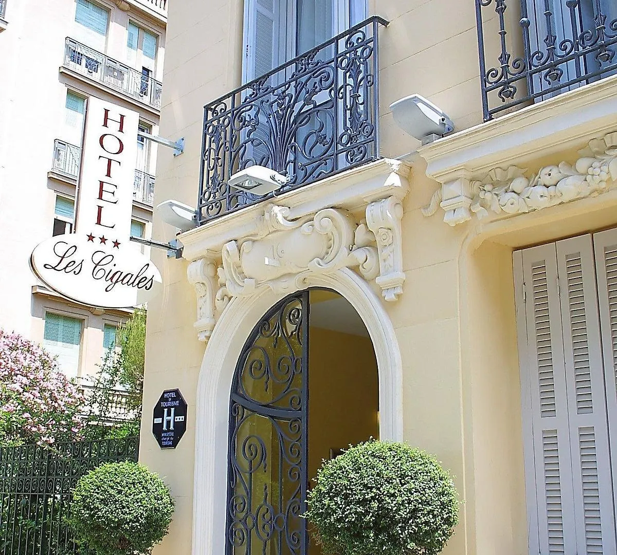 Hotel Les Cigales Nice