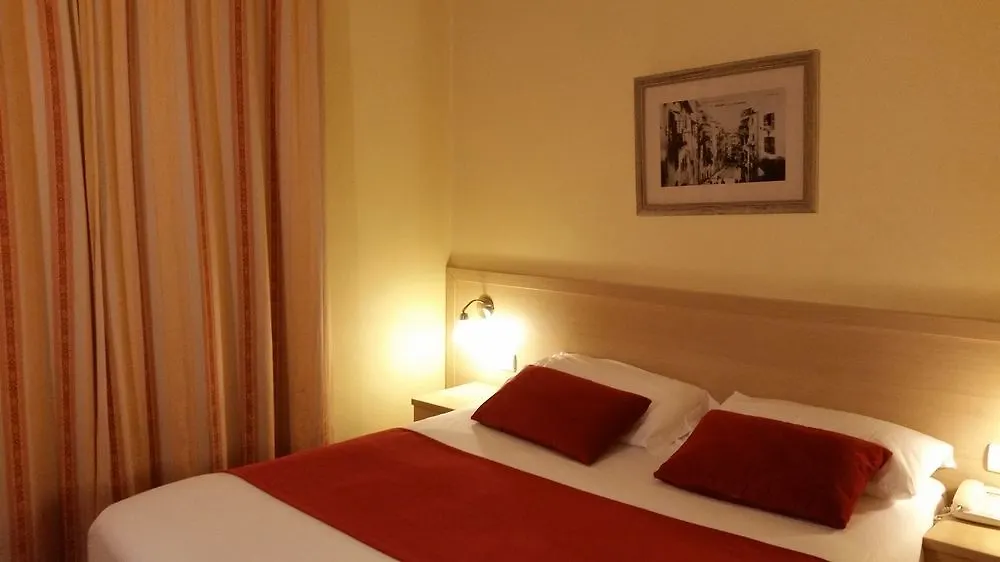 ***  Hotel Les Cigales Nice Francie